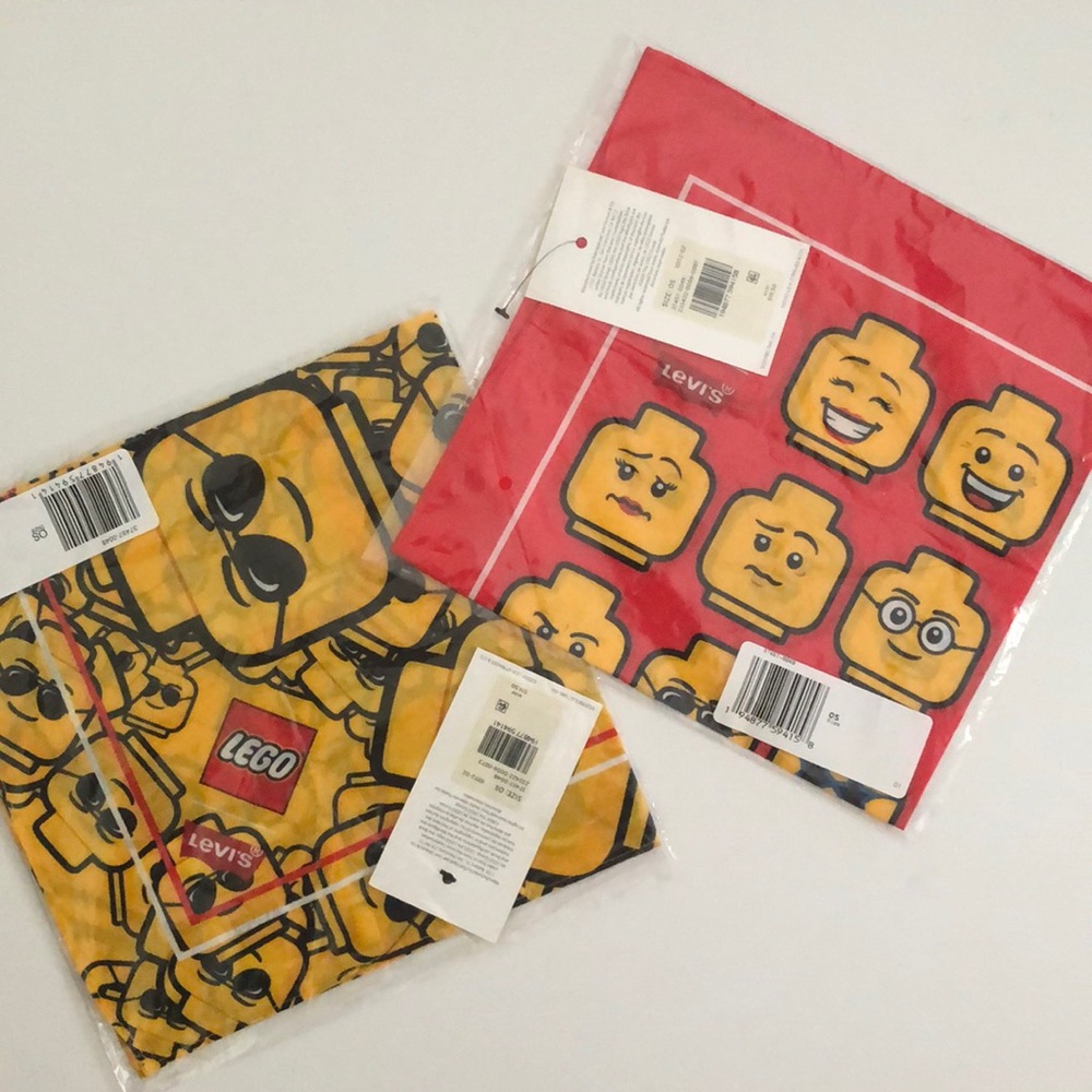 NWT✨Levi's X Lego Scarf Bundle (2) LIMITED EDITION